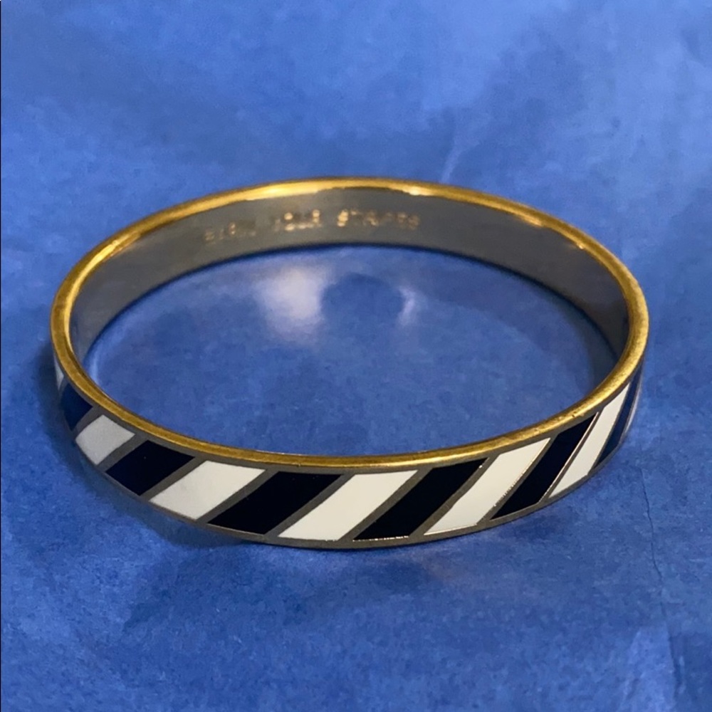 Kate Spade striped idiom bangle black white